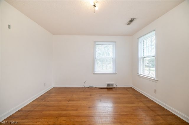 2505 E Market Street, Warren, OH 44483