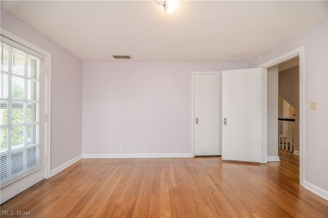 2505 E Market Street, Warren, OH 44483