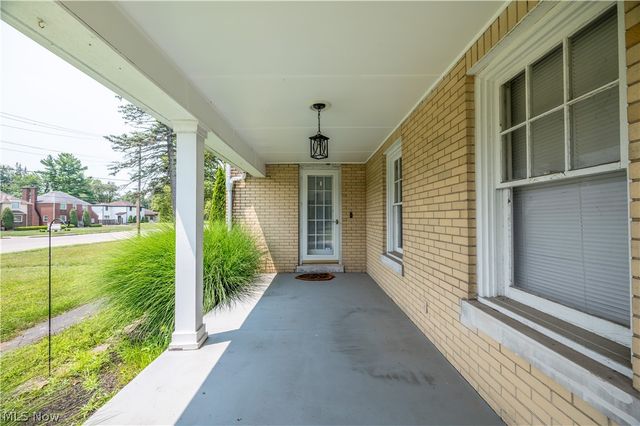 2505 E Market Street, Warren, OH 44483