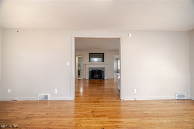 2505 E Market Street, Warren, OH 44483