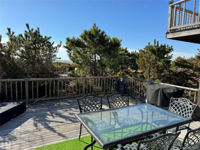 301 Lewis Walk, Cherry Grove, NY 11782