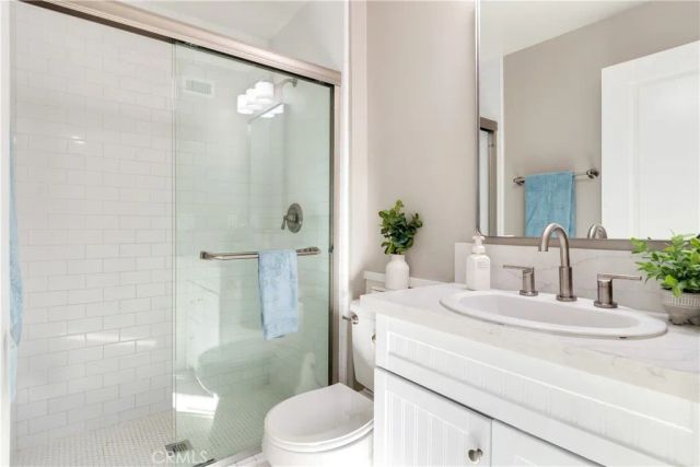 2408 Saratoga Way, Costa Mesa, CA 92626