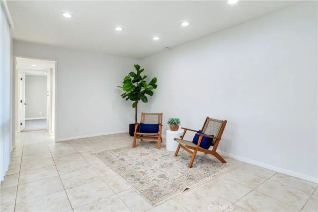 2408 Saratoga Way, Costa Mesa, CA 92626