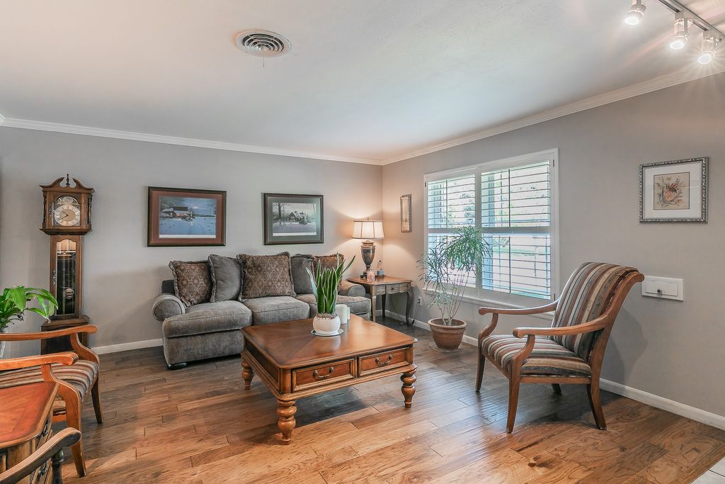 4209 Bilglade Road, Fort Worth, TX 76109 — photo 5