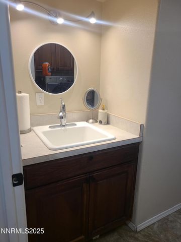 774 Copperwood Drive, Fallon, NV 89406