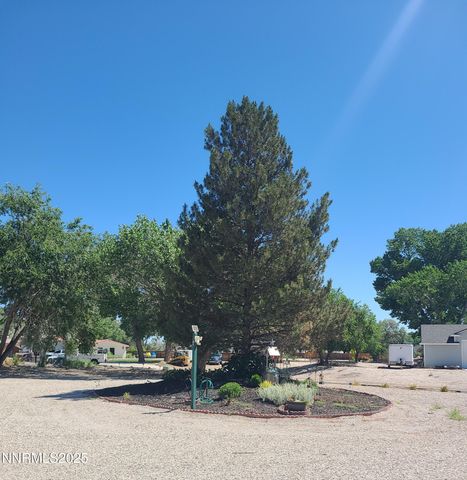 774 Copperwood Drive, Fallon, NV 89406