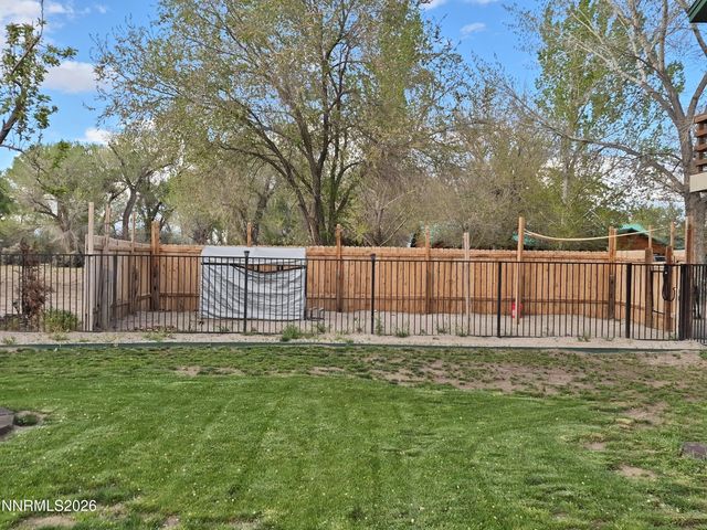 774 Copperwood Drive, Fallon, NV 89406