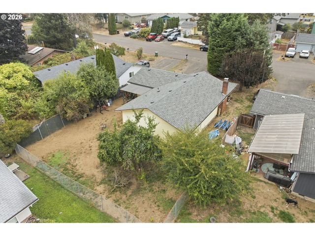 435 S 9TH St, St Helens, OR 97051
