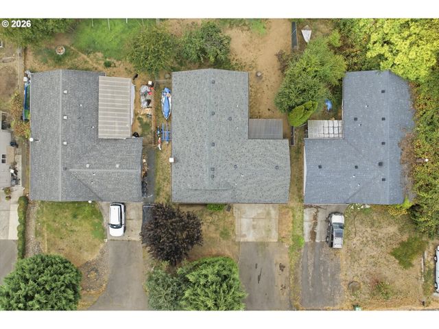 435 S 9TH St, St Helens, OR 97051