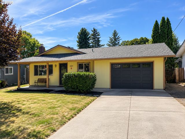 435 S 9TH St, St Helens, OR 97051