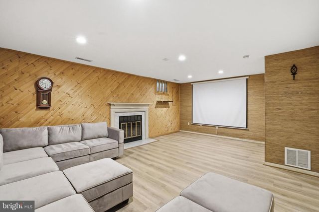 15029 SHAMROCK RIDGE RD, Silver Spring, MD 20906