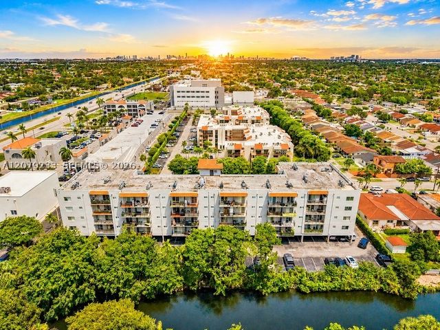 900 SW 84th Ave 415D, Miami, FL 33144