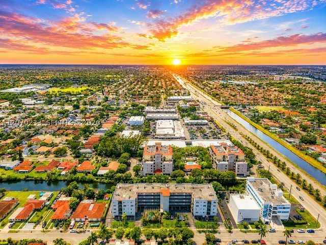 900 SW 84th Ave 415D, Miami, FL 33144