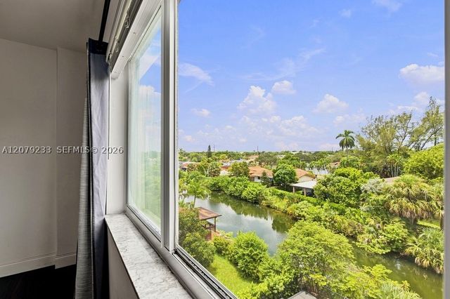 900 SW 84th Ave 415D, Miami, FL 33144