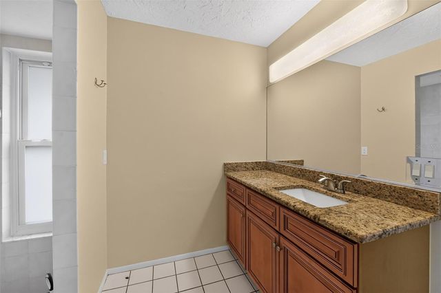 7207 14TH AVENUE NW, Bradenton, FL 34209