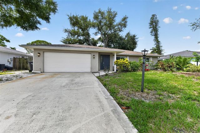7207 14TH AVENUE NW, Bradenton, FL 34209