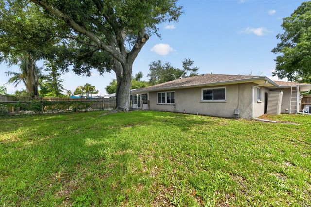 7207 14TH AVENUE NW, Bradenton, FL 34209
