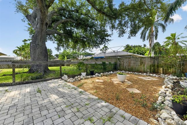 7207 14TH AVENUE NW, Bradenton, FL 34209
