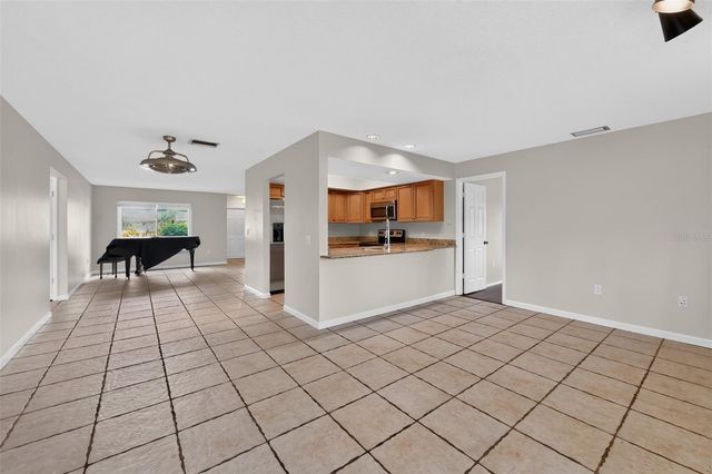 7207 14TH AVENUE NW, Bradenton, FL 34209