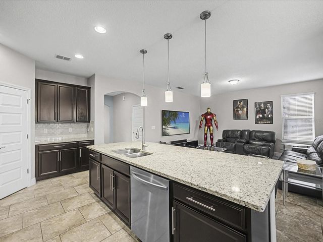 1816 CHADBURY LOOP, Davenport, FL 33837