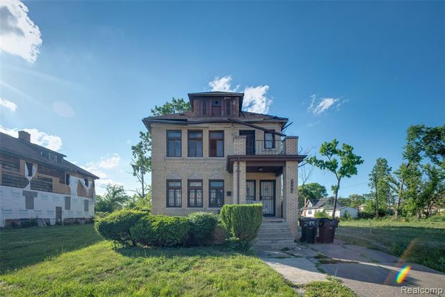 2488 W Buena Vista Street, Detroit, MI 48238