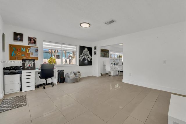 11500 SW 57th Ter, Miami, FL 33173