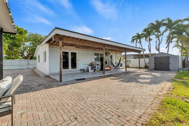 11500 SW 57th Ter, Miami, FL 33173
