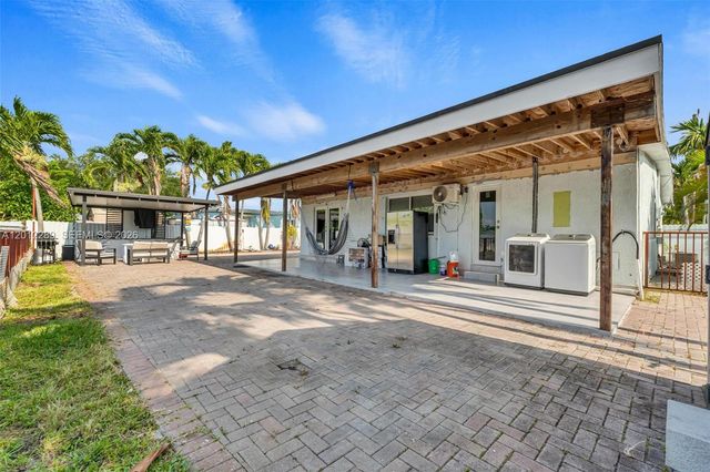 11500 SW 57th Ter, Miami, FL 33173