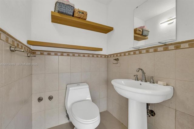 11500 SW 57th Ter, Miami, FL 33173
