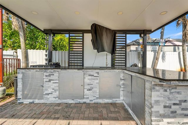11500 SW 57th Ter, Miami, FL 33173
