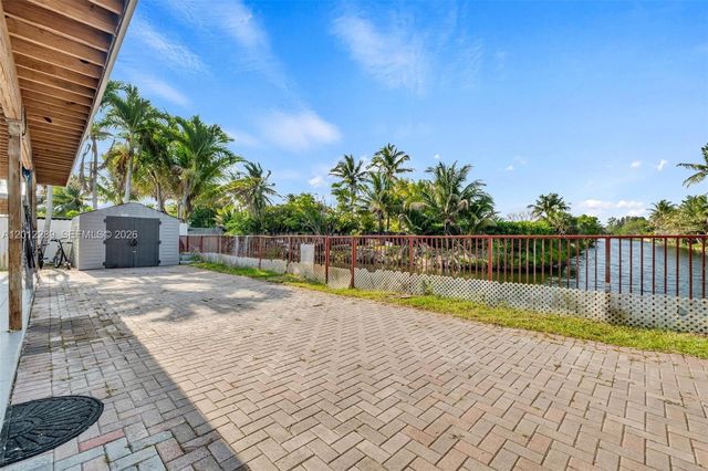 11500 SW 57th Ter, Miami, FL 33173