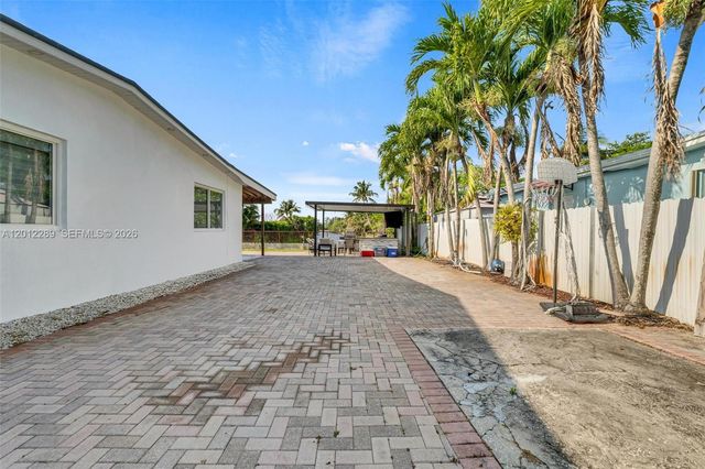 11500 SW 57th Ter, Miami, FL 33173