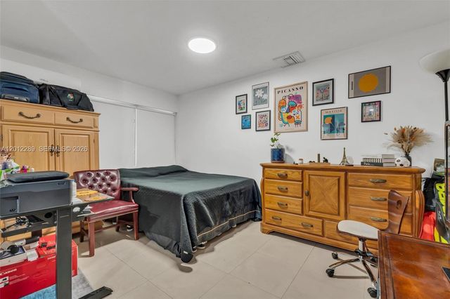 11500 SW 57th Ter, Miami, FL 33173
