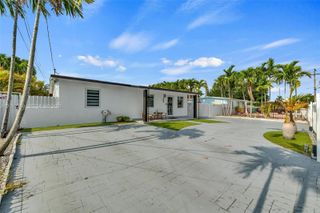 11500 SW 57th Ter, Miami, FL 33173