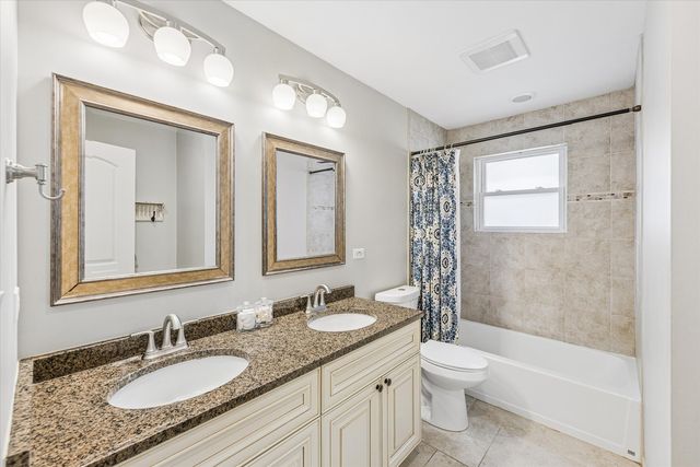 4432 Wilson Avenue, Downers Grove, IL 60515