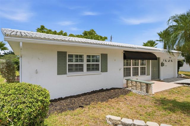 9128 142ND STREET, Seminole, FL 33776