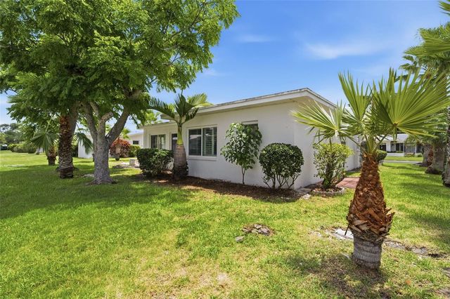 9128 142ND STREET, Seminole, FL 33776