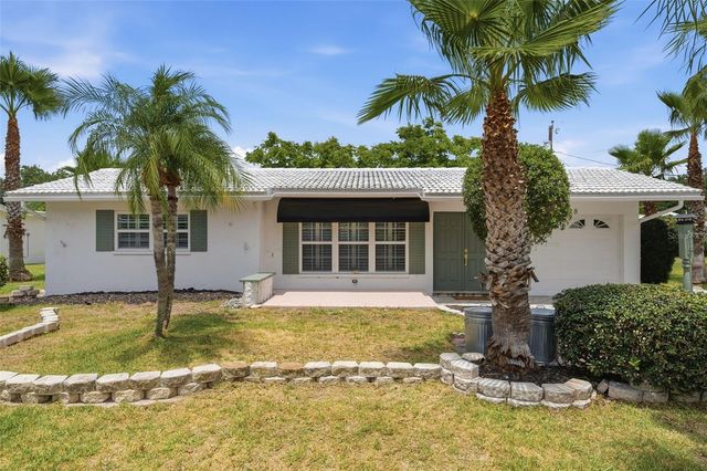9128 142ND STREET, Seminole, FL 33776