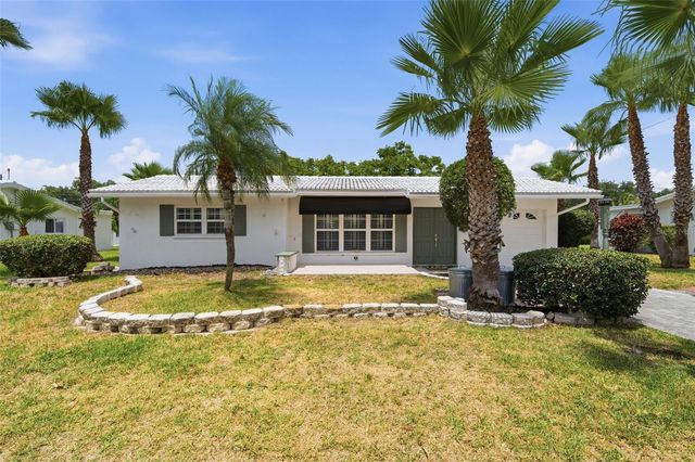 9128 142ND STREET, Seminole, FL 33776