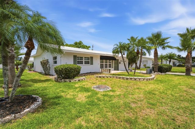 9128 142ND STREET, Seminole, FL 33776