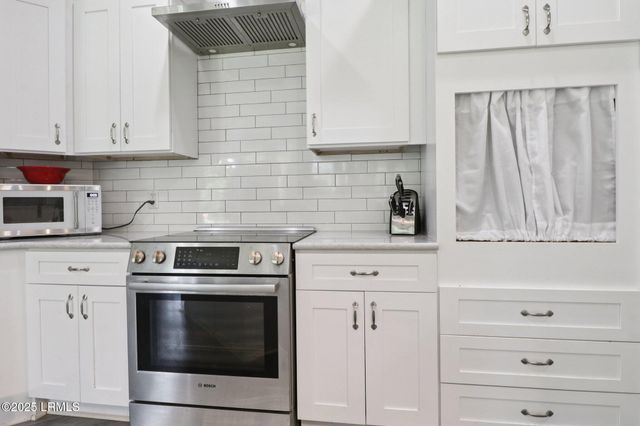 100 Drayton Drive, Ridgeland, SC 29936