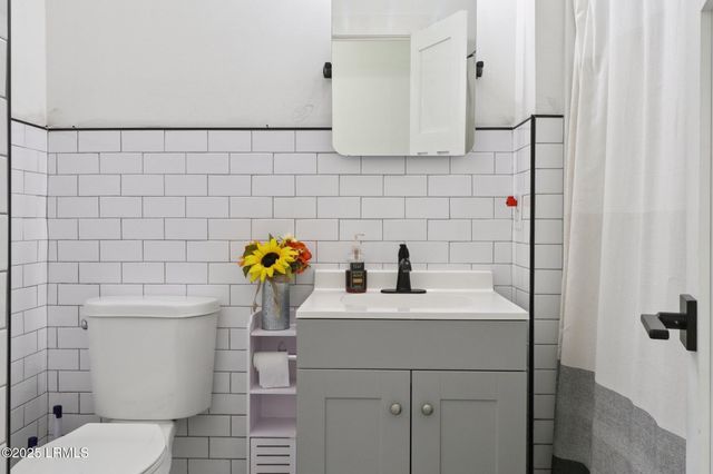 100 Drayton Drive, Ridgeland, SC 29936