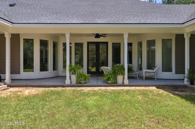 100 Drayton Drive, Ridgeland, SC 29936