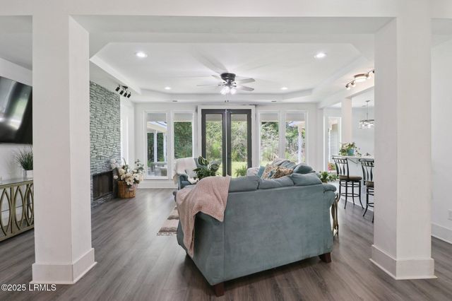 100 Drayton Drive, Ridgeland, SC 29936