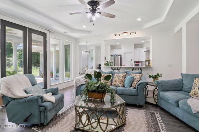 100 Drayton Drive, Ridgeland, SC 29936