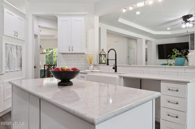 100 Drayton Drive, Ridgeland, SC 29936