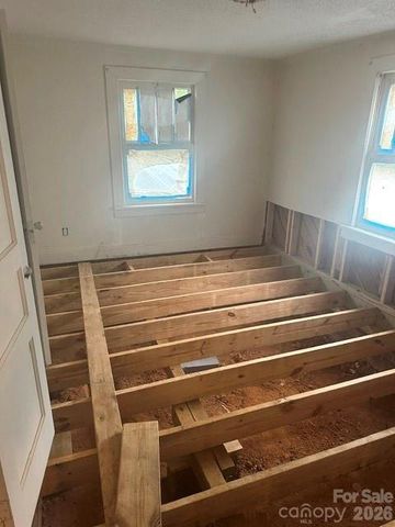 100 N West Street, Monroe, NC 28112