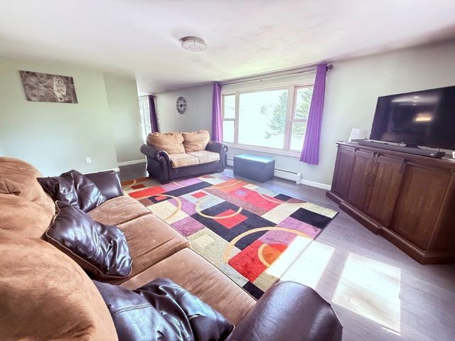 33 Bruce Road, Canaan, NH 03741