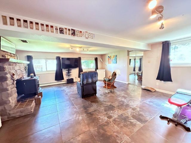 33 Bruce Road, Canaan, NH 03741