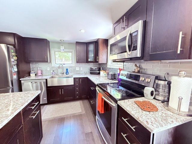 33 Bruce Road, Canaan, NH 03741